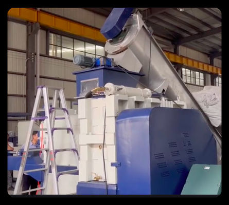 購入 1000kg/Hr プラスチック乾燥機 Ce プラスチック圧縮機 90kw - 350kw online manufacture