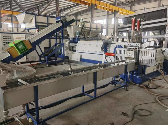 2段階の単回螺旋挤出機 LDPEプラスチックフィルムペレット化機 500〜1200kg/h